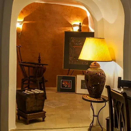 Heliophos Boutique Caves Apart Otel Oia