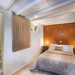 Appart hôtel Heliophos Boutique Caves Oia (Santorini)