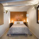 Heliophos Boutique Caves 4* Oia (Santorini)