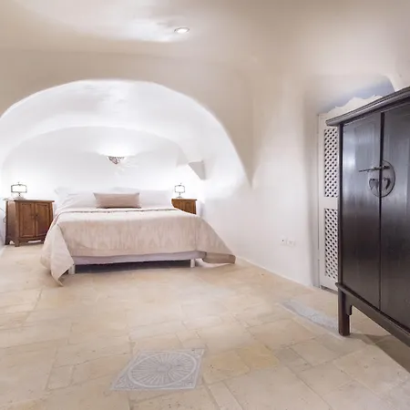 Heliophos Boutique Caves شقة فندقية 4*