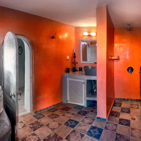 Heliophos Boutique Caves Lejlighedshotel Oia