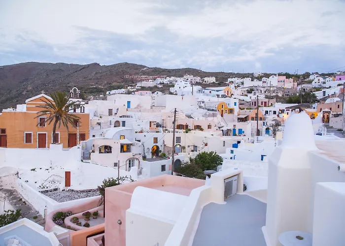 Heliophos Boutique Caves 4*