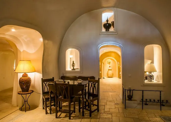 Heliophos Boutique Caves شقة فندقية أويا