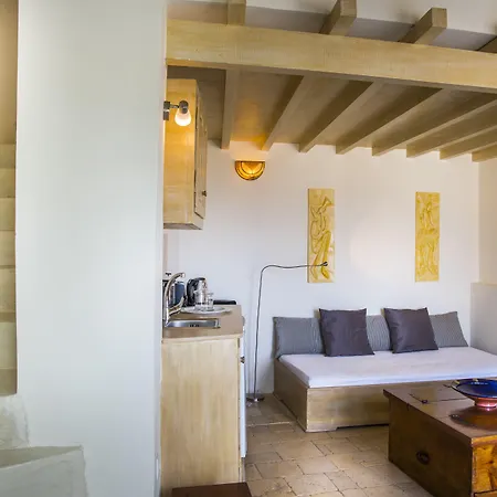 Heliophos Boutique Caves Aparthotel Ia