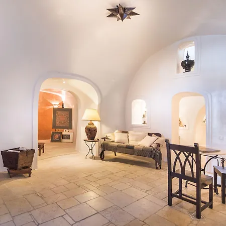 Heliophos Boutique Caves