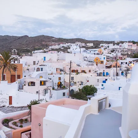 Heliophos Boutique Caves 4*