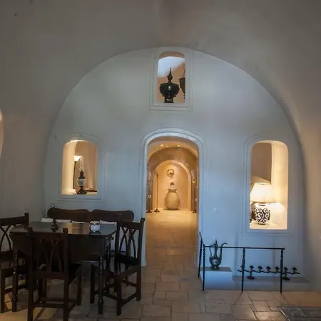 Aparthotel Heliophos Boutique Caves