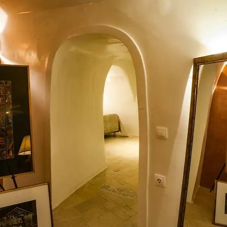 Heliophos Boutique Caves Oia (Santorini)