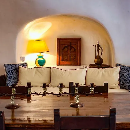 Aparthotel Heliophos Boutique Caves 4*