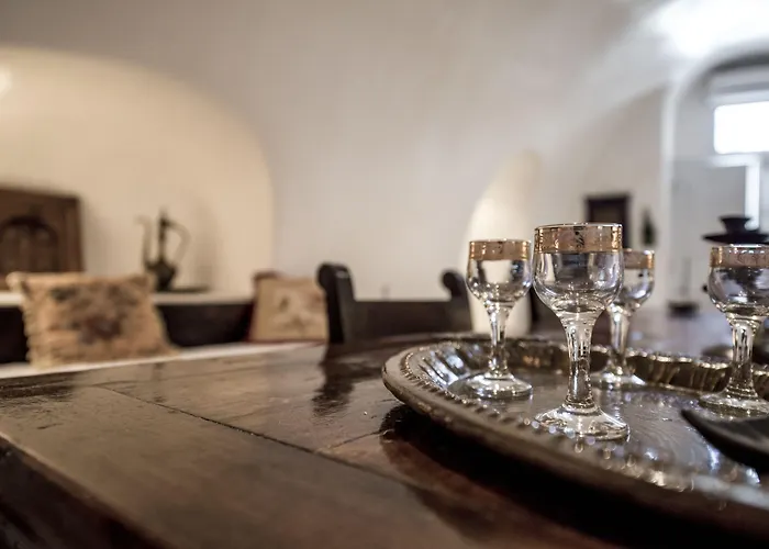 Heliophos Boutique Caves 公寓式酒店