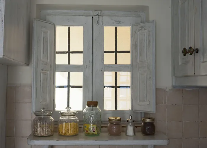 Heliophos Boutique Caves 公寓式酒店 伊亚