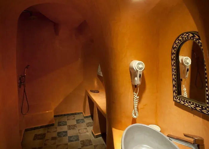 公寓式酒店 Heliophos Boutique Caves 4*